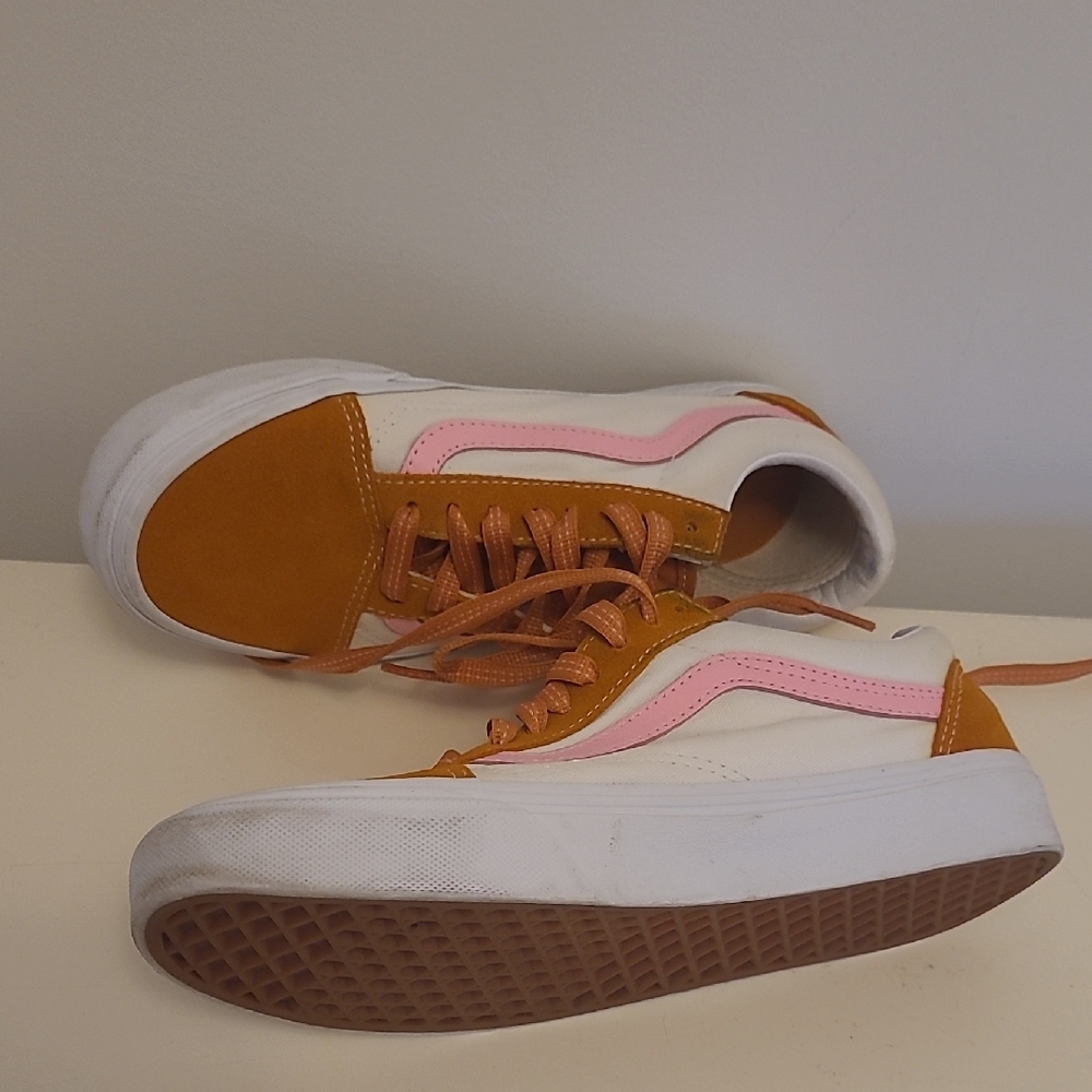 Vans Women's White, Orange, and Pink Sneakers - Picture 10 of 12